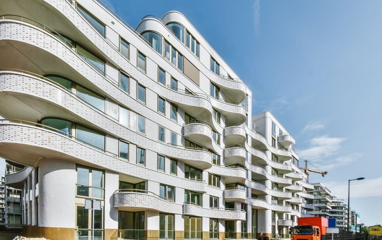 Vantagens e desvantagens de morar em um prédio