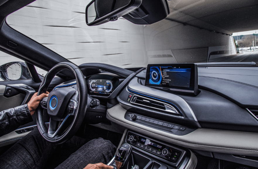 Realize a troca do seu carro velho com consórcio da Embracon