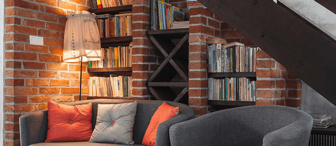 Como usar prateleiras na decoração da casa